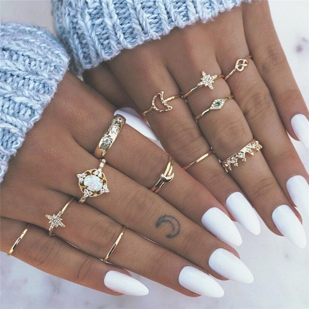 Unique Ring Set: 8 to 12 Pieces