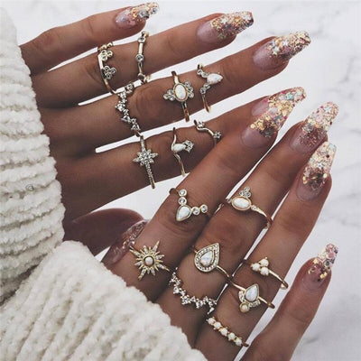 Unique Ring Set: 8 to 12 Pieces
