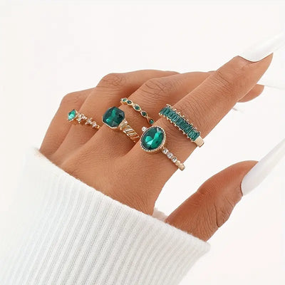 Zarina Emerald Gold Ring Set