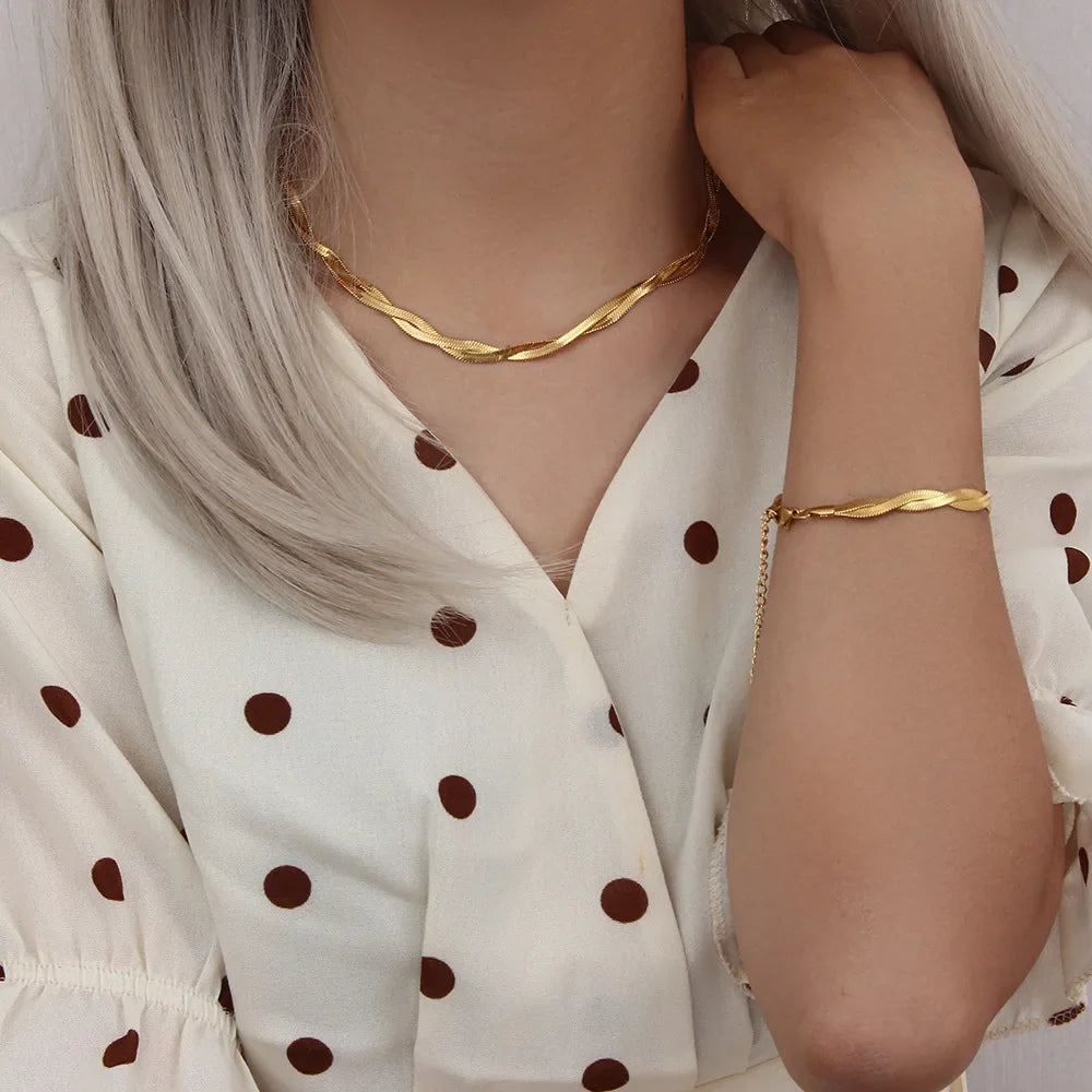 Timeless Gold-Plated Necklace and Bracelet Set
