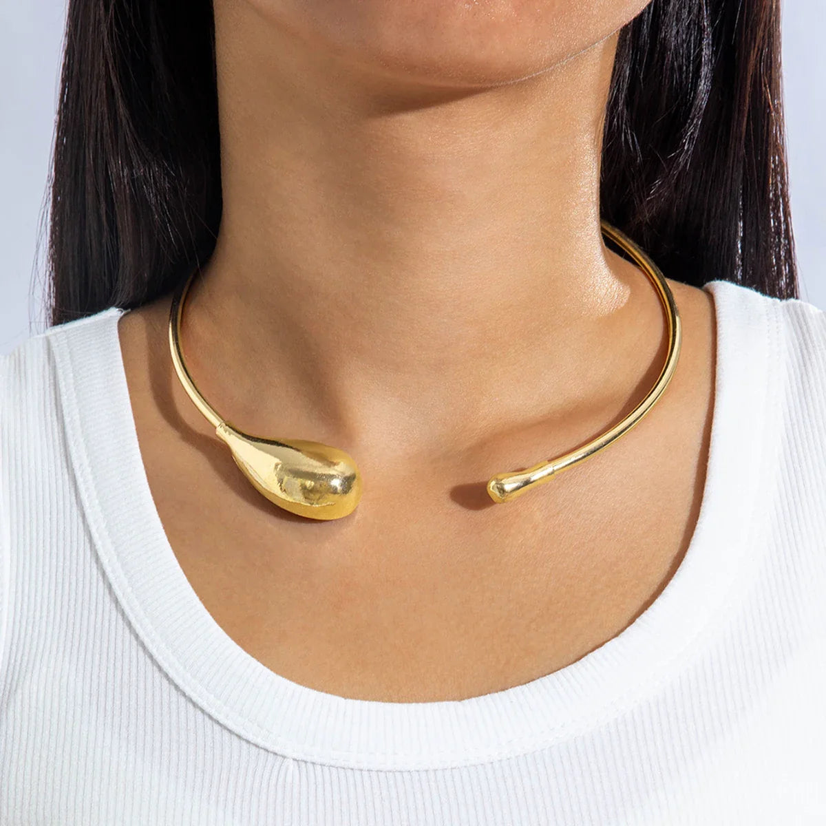 Golden Waterdrop Choker Necklace