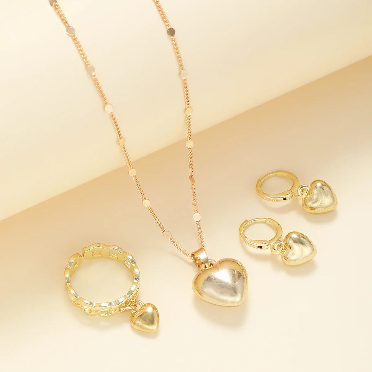 Vintage Love Heart Pendant Set