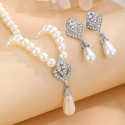 Exquisite Flower Imitation Wedding Set